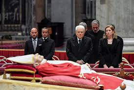 Death and funeral of Pope Benedict XVI ...