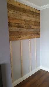 It leaves a transparent satin finish which enhances the beauty of natural wood, whilst moisturising and protecting. Good Free Pallet Projects Headboard Style Wood Pallet Wall Wooden Pallet Wall Pallet Wall