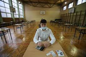 Należy pamiętać, że klucze odpowiedzi z części pisemnej egzaminu zawodowego, który odbywa się przy komputerze (formuła 2019), nie są publikowane. Egzamin Zawodowy 2021 Harmonogram Oraz Szczegolowe Informacje Na Temat Egzaminu Zawodowego Gazeta Krakowska