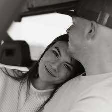 Since my brother passed almost 3 years ago, my family has used the song  Colder Weather by Zac Brown to commemorate Alex's life. Last week we were  lucky enough to have Zac