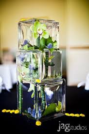 Apartment Building Interpretive Sculpture Of An Apartment Building Cube En Verre Design Floral Vases
