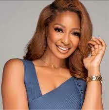 Gidget Hamilton's Instagram, Twitter & Facebook