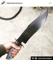 Epingle Par Leandro Sur Seax Y Bowies En 2020 Couteau Bowie Armes Couteau