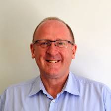 Correo electrónico y teléfono de Steven Wallace