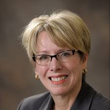 For the past 4.5 years, I had the pleasure to work with several incredible  clients, executives and mentors within financial services consulting. My  last day with Capco occurred early last week and