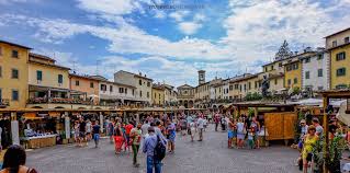A paralisação de cinco dias teve por objectivo lutar contra o incumprimento da lei por parte do ministério da justiça e. Chianti Wine Festival Greve In Chianti Italy Chianti Italy Greve In Chianti Chianti Wine