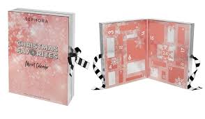 Encore une fois, sephora fait très fort avec son calendrier de l'avent pour femme 2019. Sephora Lance Son Grand Calendrier De L Avent Christmas Favorites Too Faced Fenty Marc Jacobs Benefit So Busy Girls