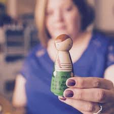 Anne Frank Peg Doll Gift Tin Girl Hero