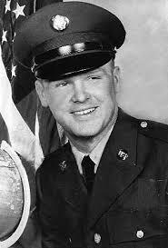 Thunder04 Oct-Dec 2012_Thunder01 Jan-Mar 2005.qxd