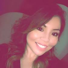 Mayra Sáenz (@mayasnz)