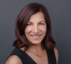 It's Never Too Late to Enjoy Your Life: How to Embrace Anxiety and Free  Yourself from Fear