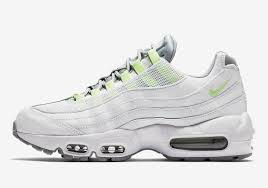 Nike Air Max 95 Aq4141 100 Release Info Sneakernews Com Nike Air Max 95 Nike Shoes Air Max Nike Air Max