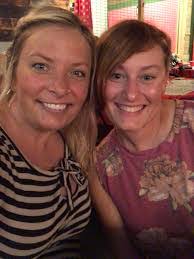 Sheena Bateman's Instagram, Twitter & Facebook