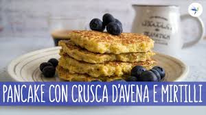 La crusca d'avena consumata ogni giorno diminuisce il colesterolo, regola i processi digestivi e ci fornisce importanti quantità di fibre. Dimagrire Mangiando Pancake Con Crusca D Avena E Mirtilli Youtube