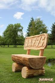 Bank Material Fichte Motorsage Holz Carving Relax Chainsaw Schnitzen Motorsage Motorsagla Austria Bankerl In 2020 Bank Holz Holzbearbeitungs Projekte Und Holz