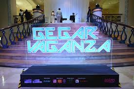 Gegar vaganza (gv) kembali dengan musim ketujuh dan antara bintang yang bakal berentap kali ini ialah mus may, noraniza. Gv5 Tampilkan Peserta Duo Dan Berkumpulan Blog Nazlannasir Bagi Musim Terbaru