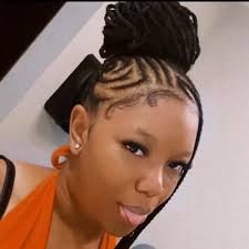 Aja Edwards (@Brion_AEdwards)