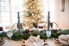 Joanna Gaines Christmas Dinner Party Table Setting Holiday Decor Christmas Dinner Party Table Settings Beautiful Christmas Decorations