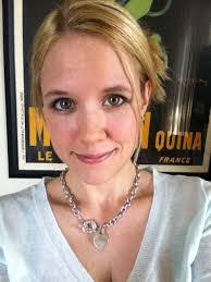 Megan Cummins's Instagram, Twitter & Facebook