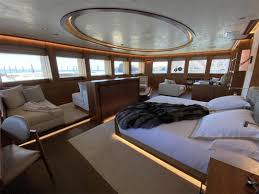 Molly isaksen interiors creates a quiet and peaceful sanctuary. Steven Spielberg Is Selling Seven Seas His Gorgeous 160 Million Superyacht Autoevolution