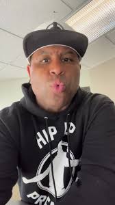 Erick Thomas world renown motivational speaker promotes Charg1ng Elite  Basketball Camp. This Saturday and Sunday. It’s going to be an exciting  one! The count down starts now.