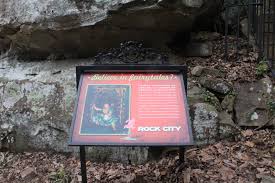 Join rock city expert tim hollis as he guides you through the origins of the site's most fascinating spots, including fairyland caverns, see seven states and lover's leap. Chattanooga Tn Rock City Part 3 Part 9 Fairyland Caverns And The Rest Of Rock City Believe In The Magic Traci Diary