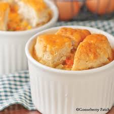 Gooseberry Patch Recipes Easy Chicken Pot Pie From 101cozy Casseroles Cookbook Easy Chicken Pot Pie Recipe Pot Pies Recipes Easy Chicken Pot Pie
