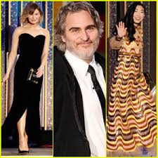 Joaquin phoenix was born joaquin rafael bottom in san juan, puerto rico, to arlyn (dunetz) and john bottom, and is the middle child in a brood of five. Renee Zellweger Joaquin Phoenix Awkwafina Return For Golden Globes 2021 After Winning Last Year 2021 Golden Globes Awkwafina Bryce Dallas Howard Golden Globes Jamie Lee Curtis Joaquin Phoenix Renee Zellweger Just Jared