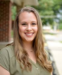 Twila Murphy's Instagram, Twitter & Facebook