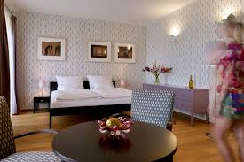 Boutique penzion na jižní moravě zaměřený na degustace vína. Villa Hrusky Golfero Cz