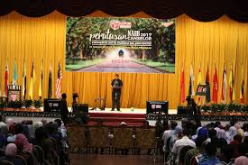 Dalam entry ini dan seterusnya, aku akan perkenalkan kepada korang berkenaan dengan asasi sains pertanian upm ni supaya korang jatuh cinta dengan asper ni. Galeri Pusat Asasi Sains Pertanian