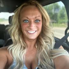 🚗✨GIVEAWAY TIME ✨🚗 We are giving away a FREE car wash coupon to a couple  lucky people! Your ride deserves a shine this summer, and we are making it  easy. 🌟 Want