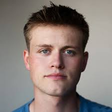 JAY HOPPING Spotlight pin: 9014-7831-5836 He/him From: Romford  Photographer: @benkinheadshots