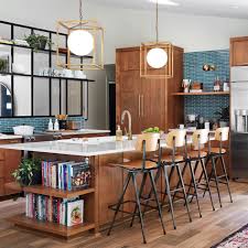 Infused with her warmth and passion for all things family, joanna gaines spends time in the kitchen sharing her favorite recipes, where they come from, and why she finds herself returning to them time and time again. Magnolia On Twitter The Kitchen From Jo S Sister S House Is A Mid Century Dream We Re Thinking 2018 May Just Be The Year Of Bold Colors Head To Https T Co Soo3t1mnfv To Read A Few Design