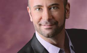 Man killed trying to cross US 27