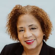 The famed Olympic American Track star, Sha'Carri Richardson, recently made  a surprise stop at TBAAL to support DALLAS ISD High School graduates! She  posed backstage at TBAAL with Founder and…