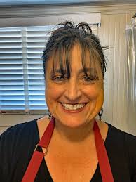 Talented Artist Gloria Wilcox from Washburn