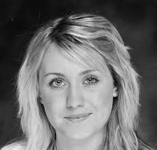 Anrhydeddu pobl ein bro