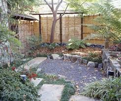 Hof Japanischer Stil Einrichtungsideen Kieselsteine Als Deko Gartengestaltung Japanischer Garten Anlegen Garten Anlegen