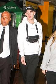Hero beauregard faulkner fiennes tiffin. Hero Fiennes Tiffin De Harry Potter Desembarca No Brasil Com Anna Todd Quem Quem News