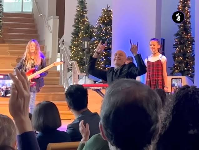 Embarrassing teacher rocks out to middle school band's show-stopping Sweet  Child Of Mine performance - The Music Man