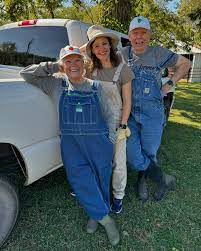 Farmers are the heart of our country, Happy #NationalFarmersDay! Love from  your biggest fan, Farmer Jen 👩🏻‍🌾🚜🌱
