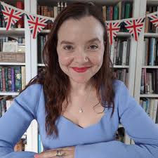 Tudor Blogger: The History Notes Substack by Helene Harrison