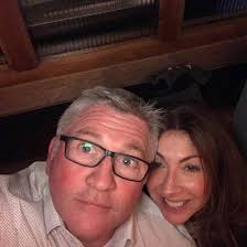 Can anyone recommend an app that will allow friends and family back home to  watch where we are and have been in real time? Like maybe a boat pic