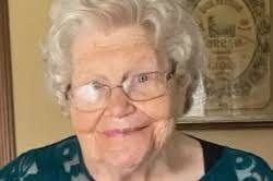 Jennifer Midgley's Instagram, Twitter & Facebook