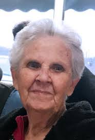 Chenoa White's Instagram, Twitter & Facebook