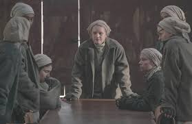 Just when you think the show can't throw you any more curveballs, it can. Barnhart In The Handmaid S Tale Season 4 The Revolution Is Coming Any Minute Now Primetimer