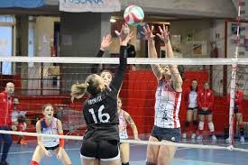 Pallavolo mista amatoriale palestra f. Volley Alessio Alessi Pagina 9