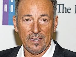 Hammersmith odeon, london '75 is one of bruce springsteen & the e street band's most classic performances, perfectly. Ich War Am Boden Bruce Springsteen Spricht Uber Seine Depressionen Maz Markische Allgemeine