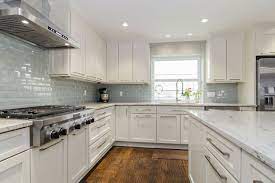 Subway Tile Light Turquoise Modern Kitchen Backsplash White Modern Kitchen Backsplash Kitchen White Cabinets